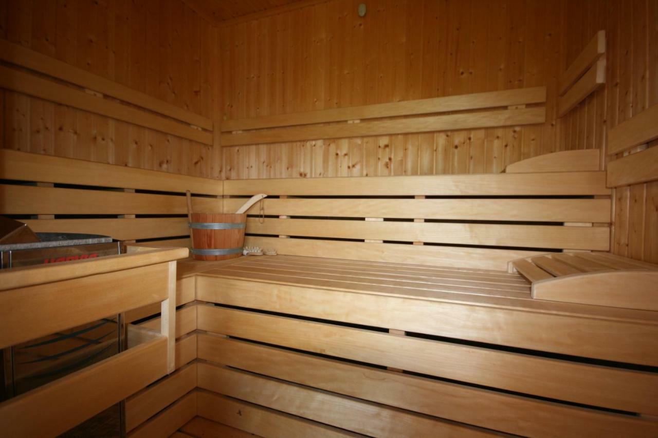 Walnut Apartment With Sauna And Pond Topoľčany Eksteriør bilde